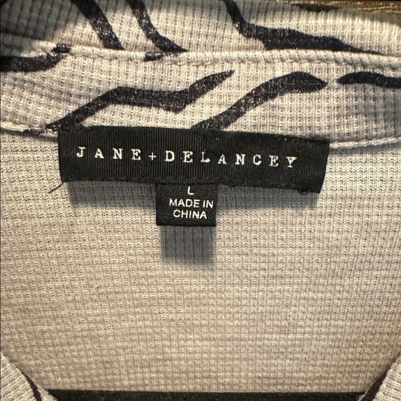 Jane + Delancey waffle knit Zebra Animal Print Button Up long Sleeve Shirt cozy - Picture 7 of 10